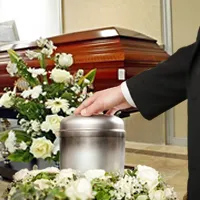 EMBALSAMADORA Y FUNERARIA CASA FRANCO