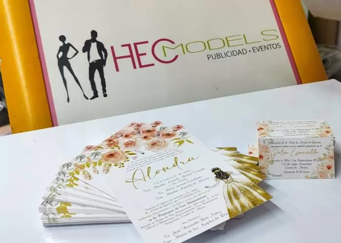 PUBLICIDAD HECMODEL'S